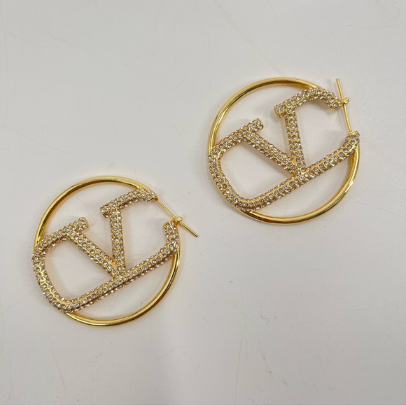 Valentino Garavani Jewelry - Classic Valentino Garavani Crystal V gold hoops